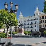 Отель H10 Palacio Colomera Кордова