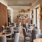 Отель H10 Palacio Colomera 4*