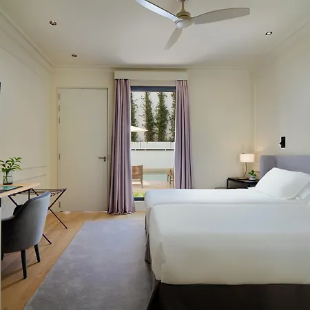 Hotel H10 Palacio Colomera