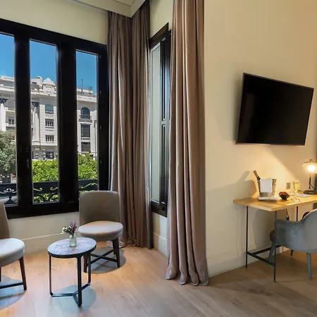 H10 Palacio Colomera 4*