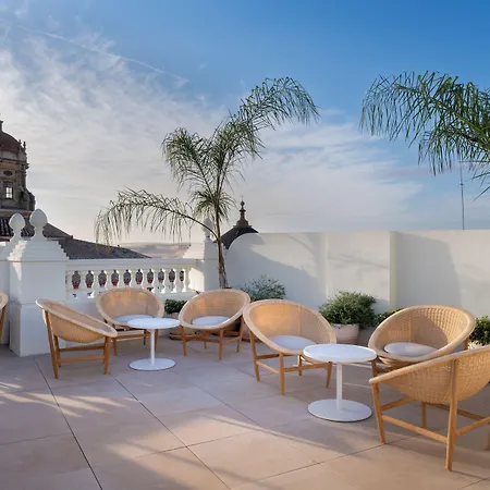 H10 Palacio Colomera 4* Кордова