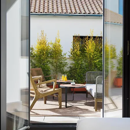 H10 Palacio Colomera Ξενοδοχείο 4*