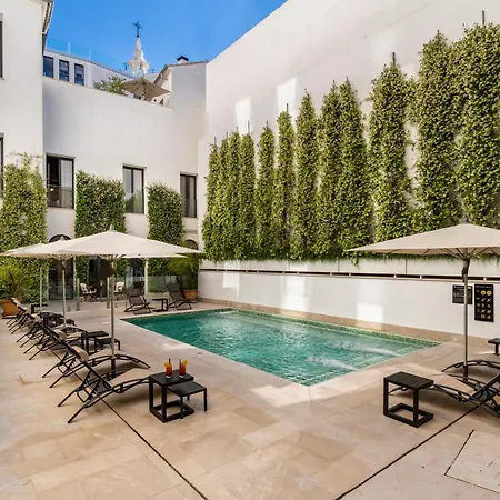 Ξενοδοχείο H10 Palacio Colomera 4*