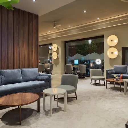 Hotel H10 Palacio Colomera 4*