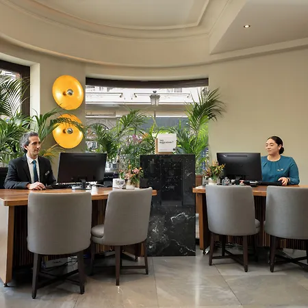 H10 Palacio Colomera Hotel Córdoba